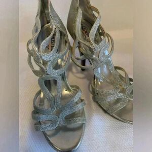 Unlisted Strappy Silver 4 Inch Stiletto Platform Heels Shoes Women’s Size 9